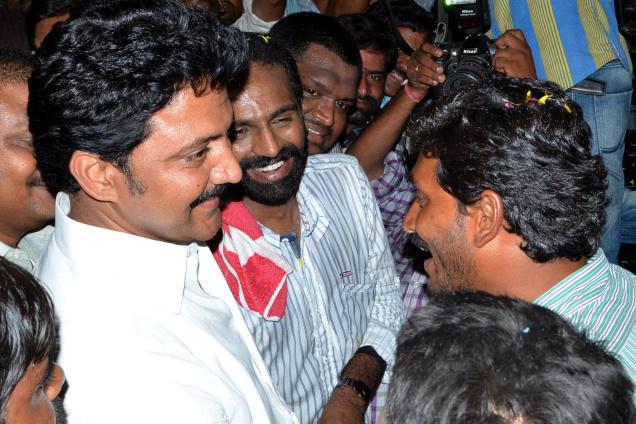 Vallabhaneni Vamshi with Jagan Mohan Reddy. (Photo: File/Agencies) Vallabhaneni Vamshi with Jagan Mohan Reddy. (Photo: File/Agencies)